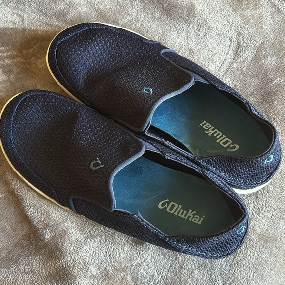Men's size  8 Olukai  slip ons sneakers navy blue comfortable mesh style - Picture 14 of 14
